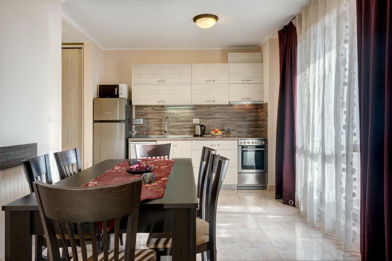 Esteban Vip Residence Club Neszebar Kültér fotó